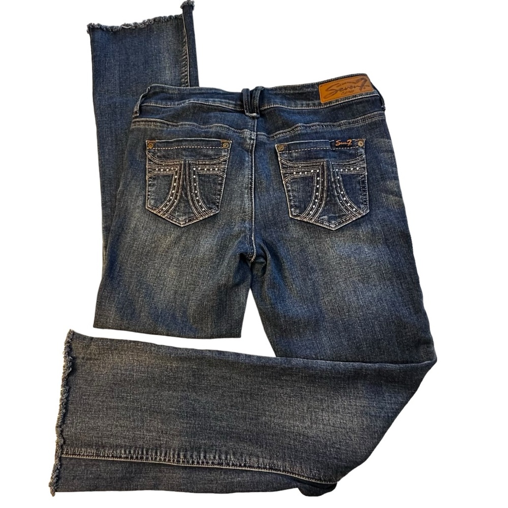 Seven7 Brand Bootcut Rhinestone Embellished Back Pockets Dk Blue Jeans. Size 6.